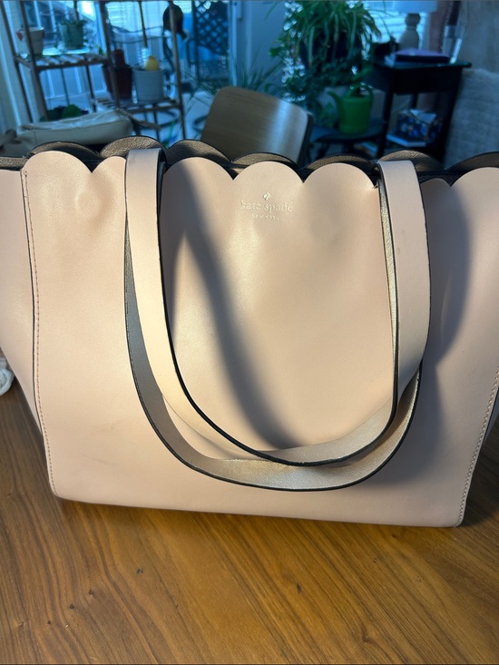 kate spade Handbags - kate spade blush scallop-edge leather tote